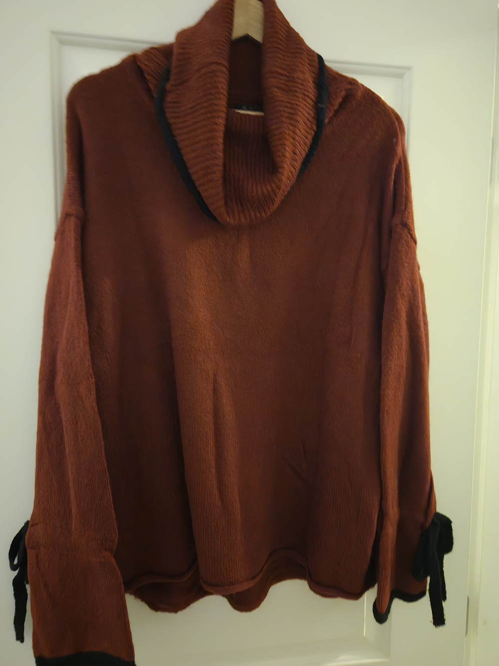 Cozy Rustic Ruby Cowl-Neck Sweater with Black Trim | XL